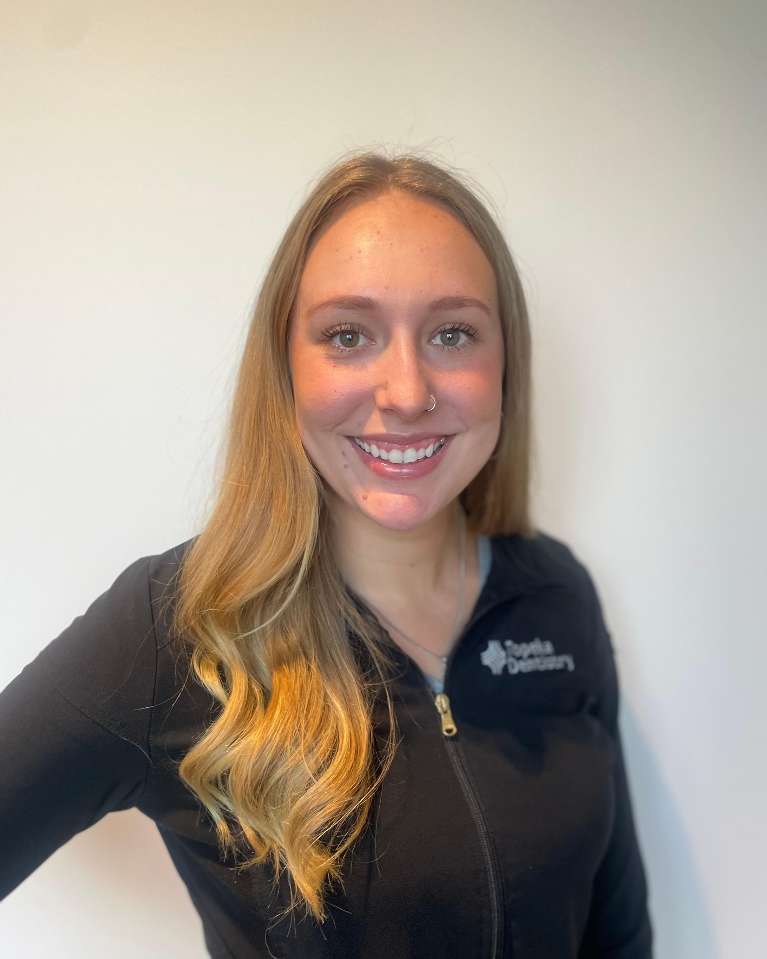 Mandy - Dental Assistant